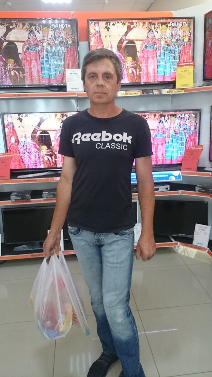 ���� 9888978 ������� �����, 52 ����, ���� ���������� � ����������