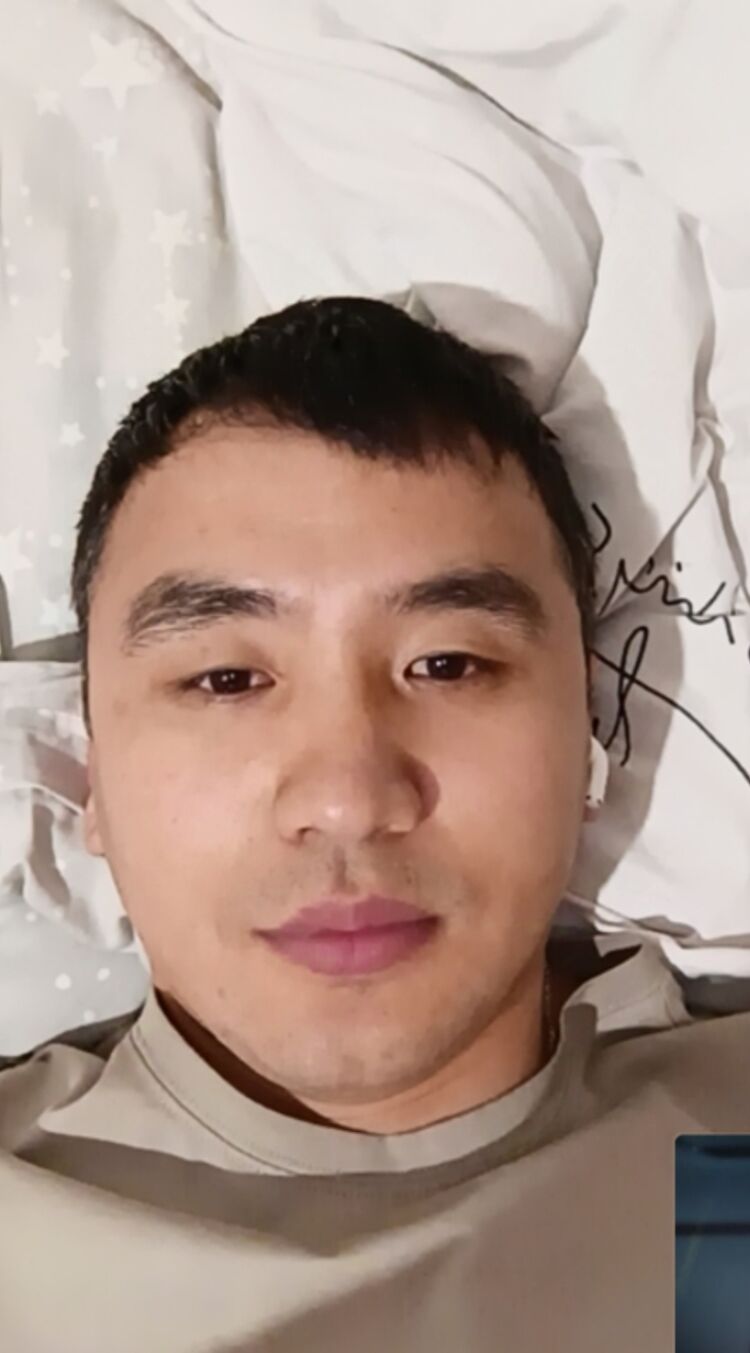  48844938  , 37 ,    