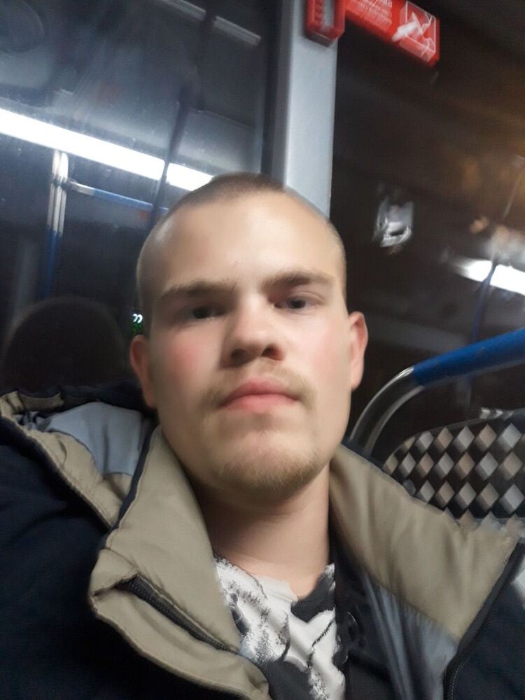  38031218  , 20 ,    