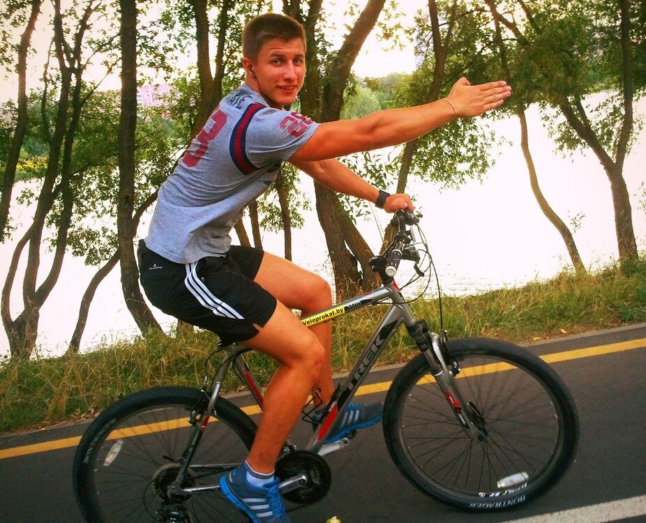 ,   Dima, 31 ,   