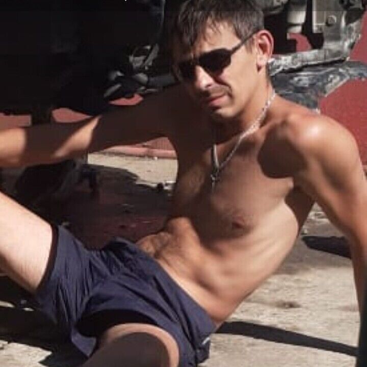  21148478  , 43 ,    