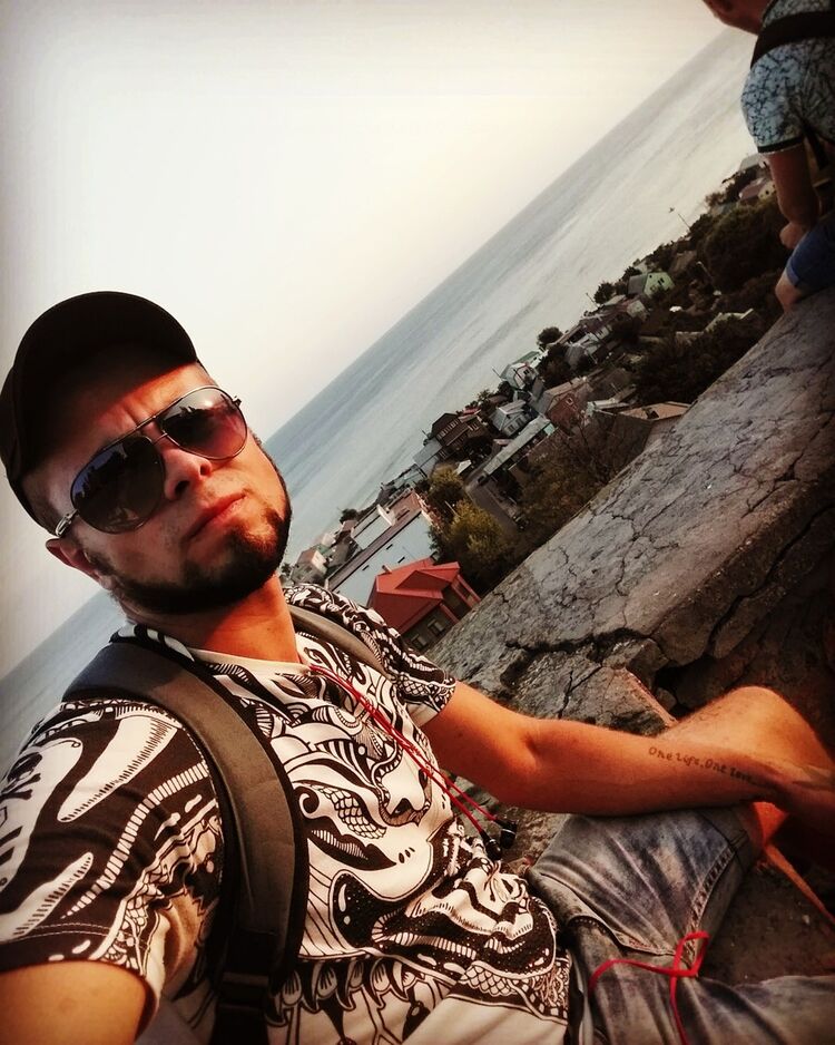  ,   Vlados, 28 ,   ,   , c , 