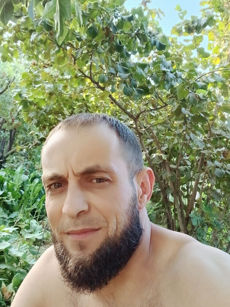  53167578  , 27 ,    