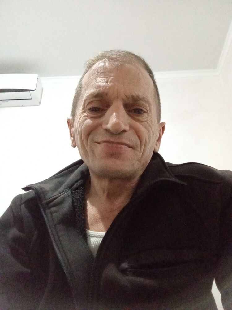  41651478  , 52 ,    