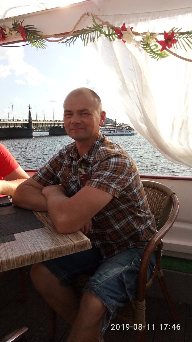  ,   Sergei, 49 ,   ,   , c 