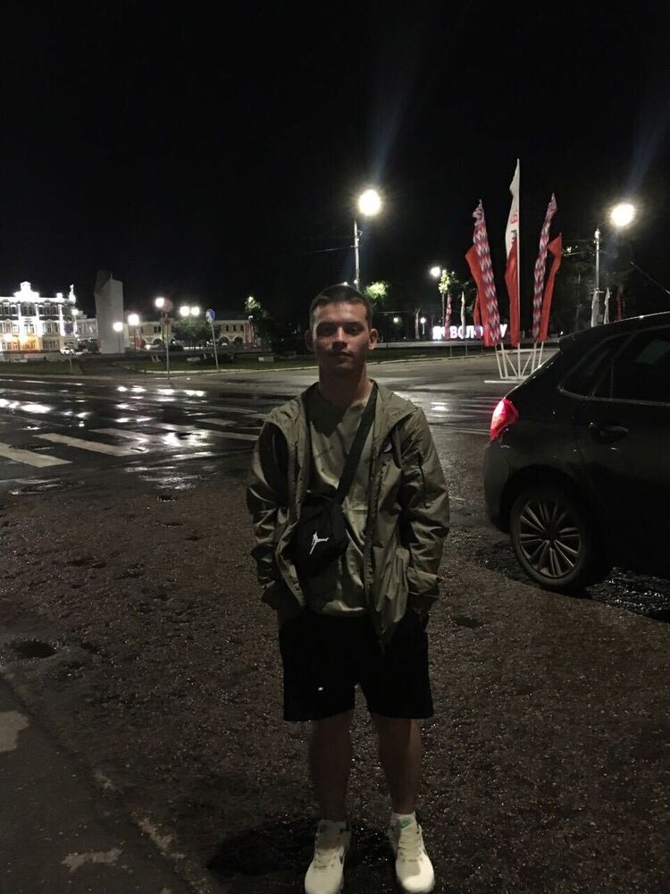  50312848  , 21 ,    