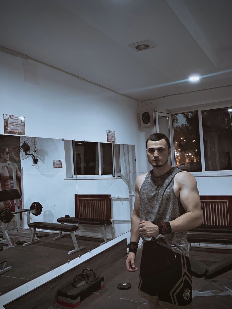  44269758  Munis, 24 ,    -