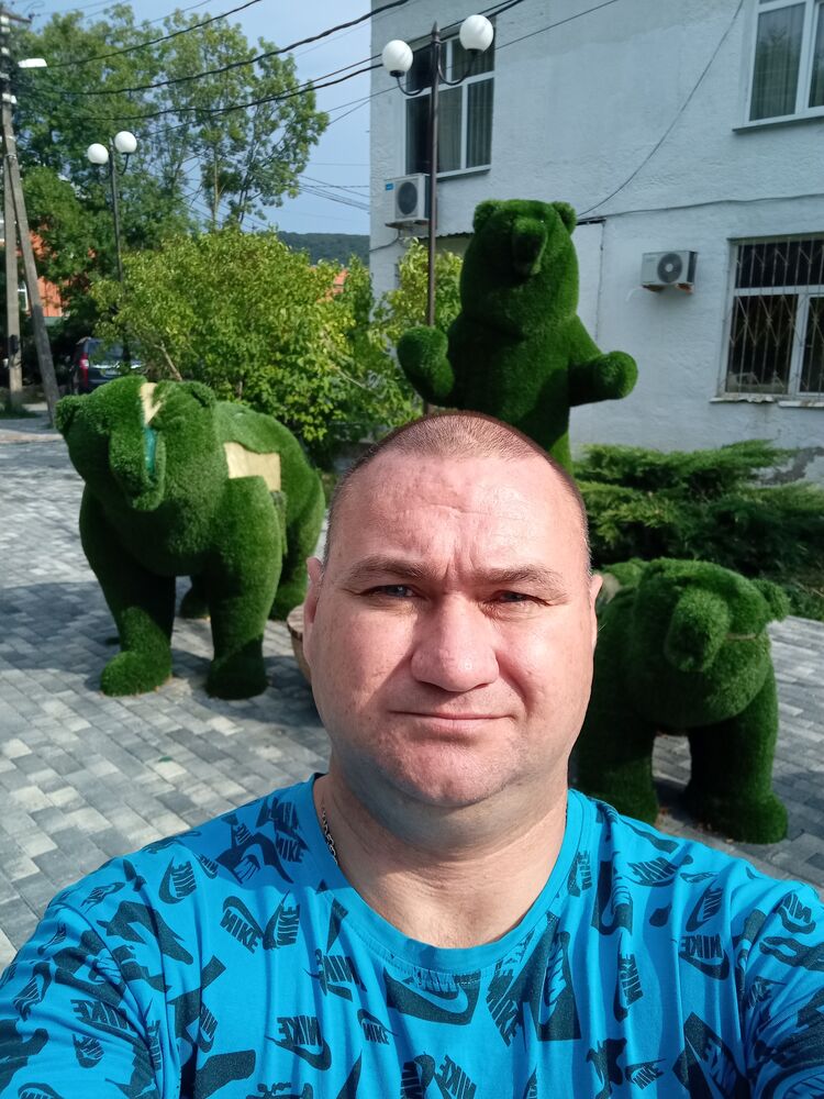  52802948  , 42 ,    