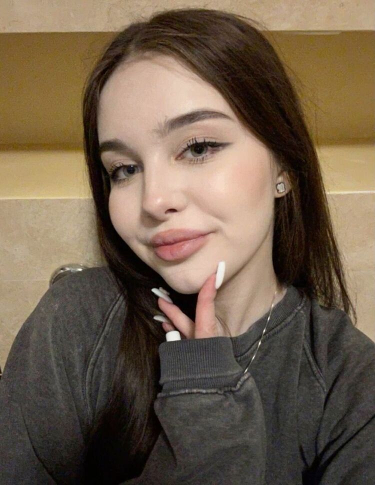  46787368  , 21 ,    