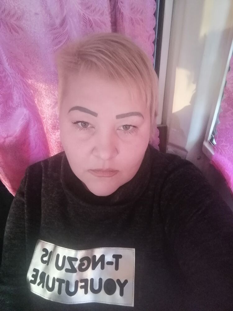  23147278  , 49 ,    