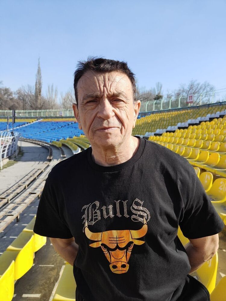  ,   Grisha, 57 ,   ,   