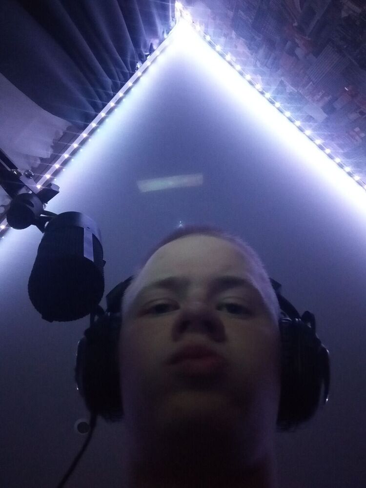  52283458  , 20 ,    