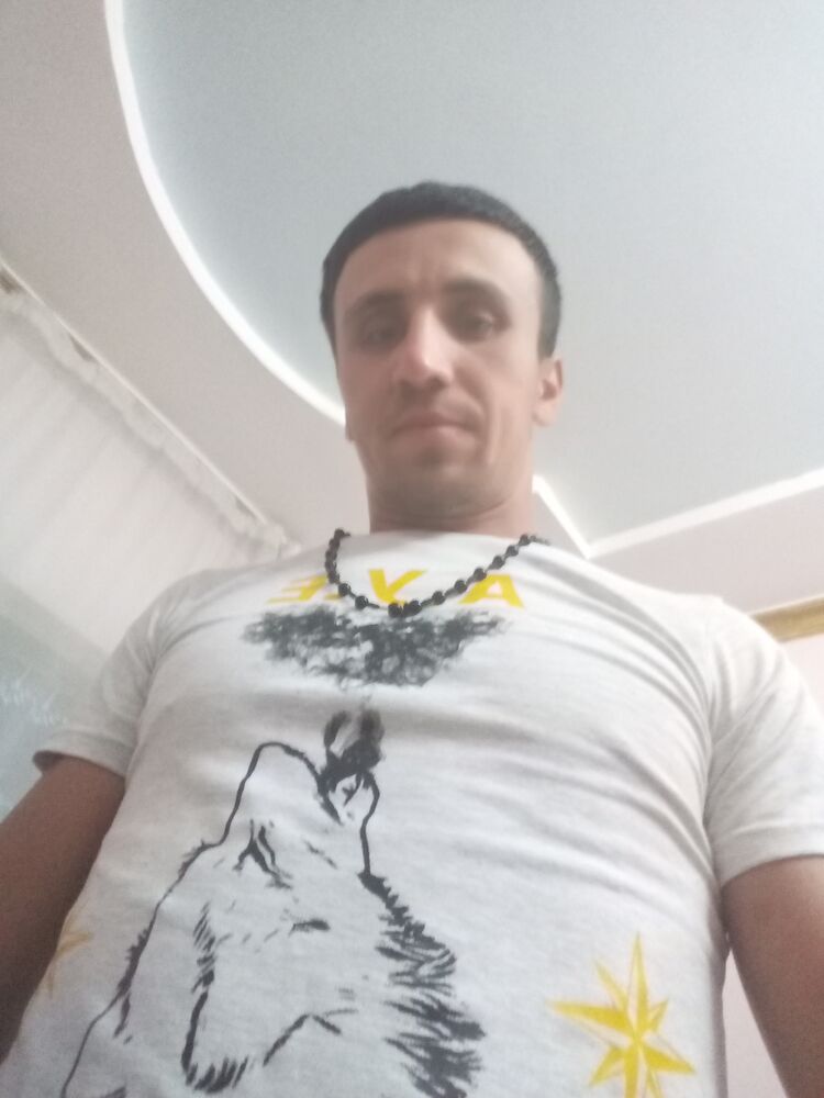  ,   Sunik, 29 ,   ,   