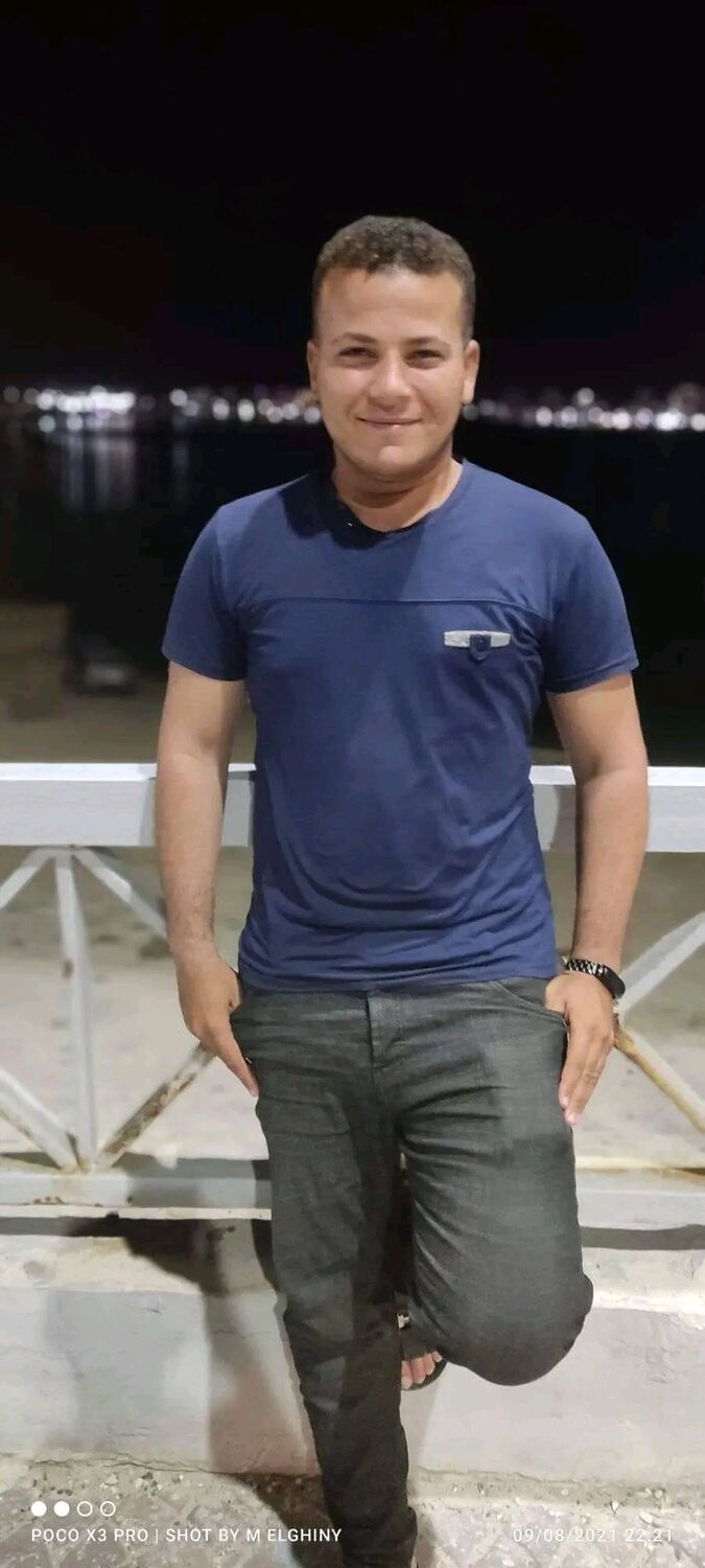  53818378  Mahmoud, 31 ,    
