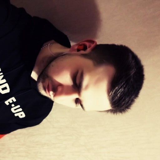  19051678  , 34 ,    