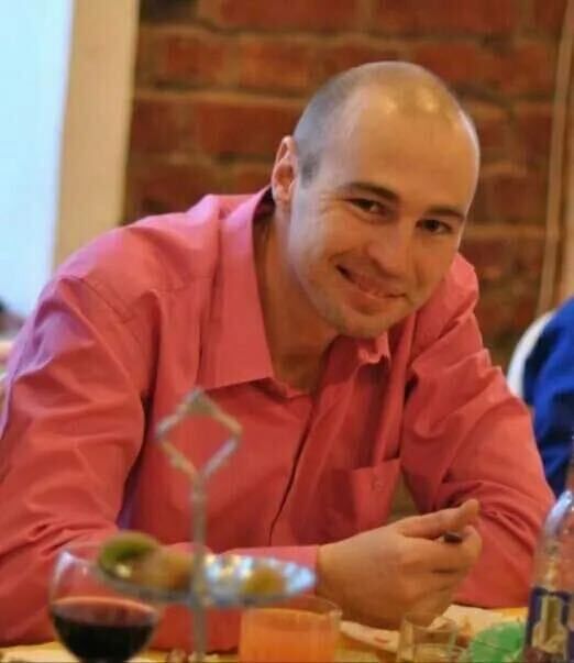  ,   Max, 41 ,   ,   