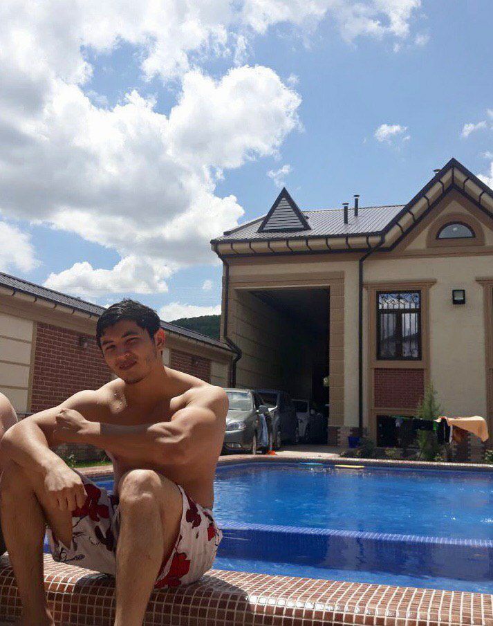  ,   Akbar, 31 ,   ,   