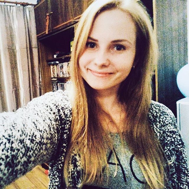  6859318  Anne, 29 ,    -