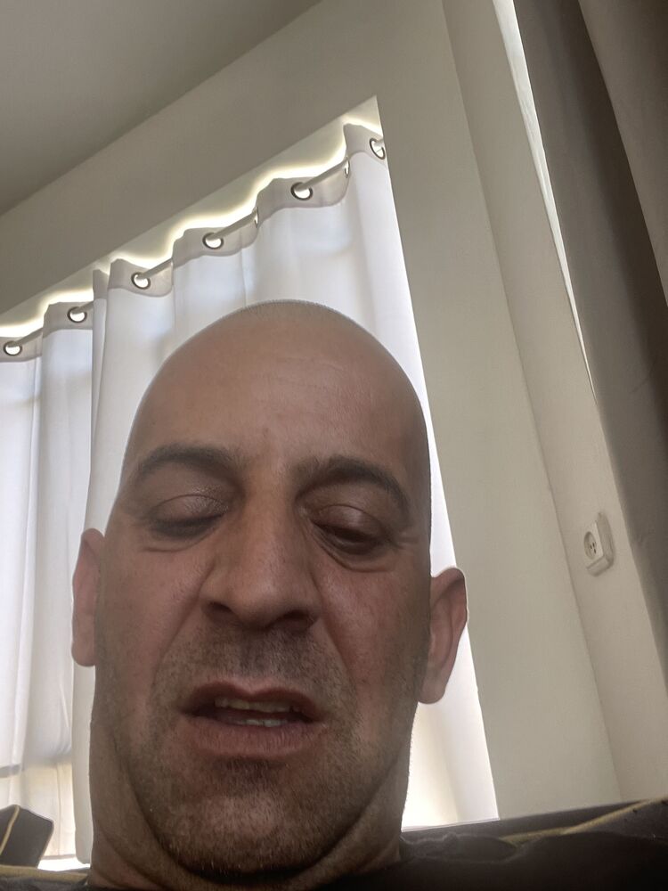  24530268  Itzik, 46 ,    Adiyaman
