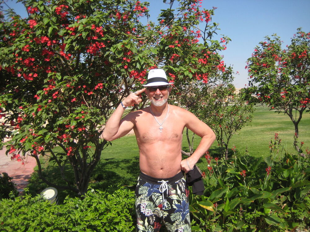  6205828  ALEX, 63 ,    