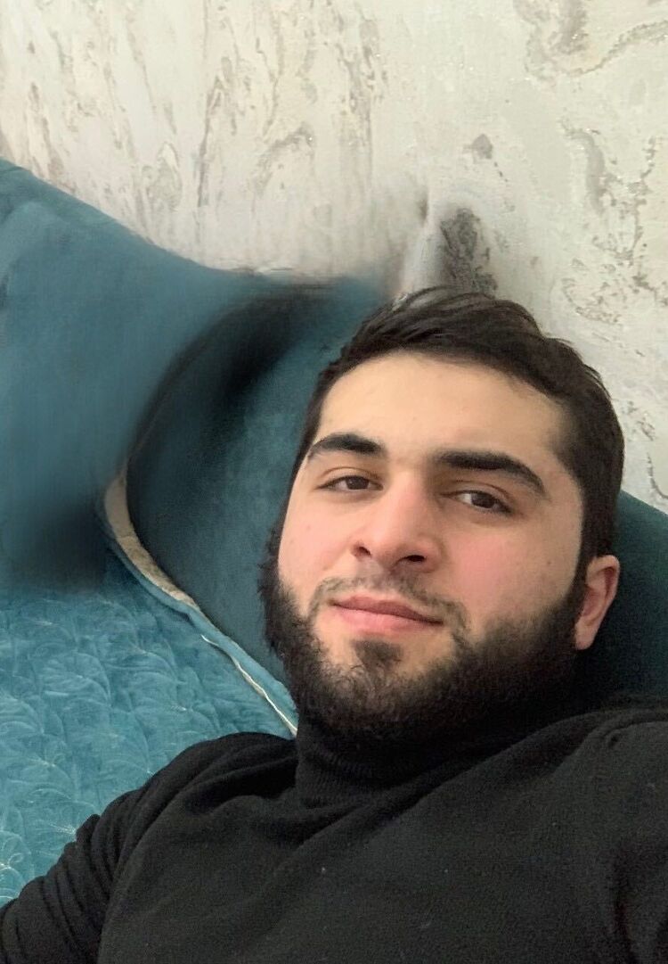  54596178  Nurudin, 25 ,    