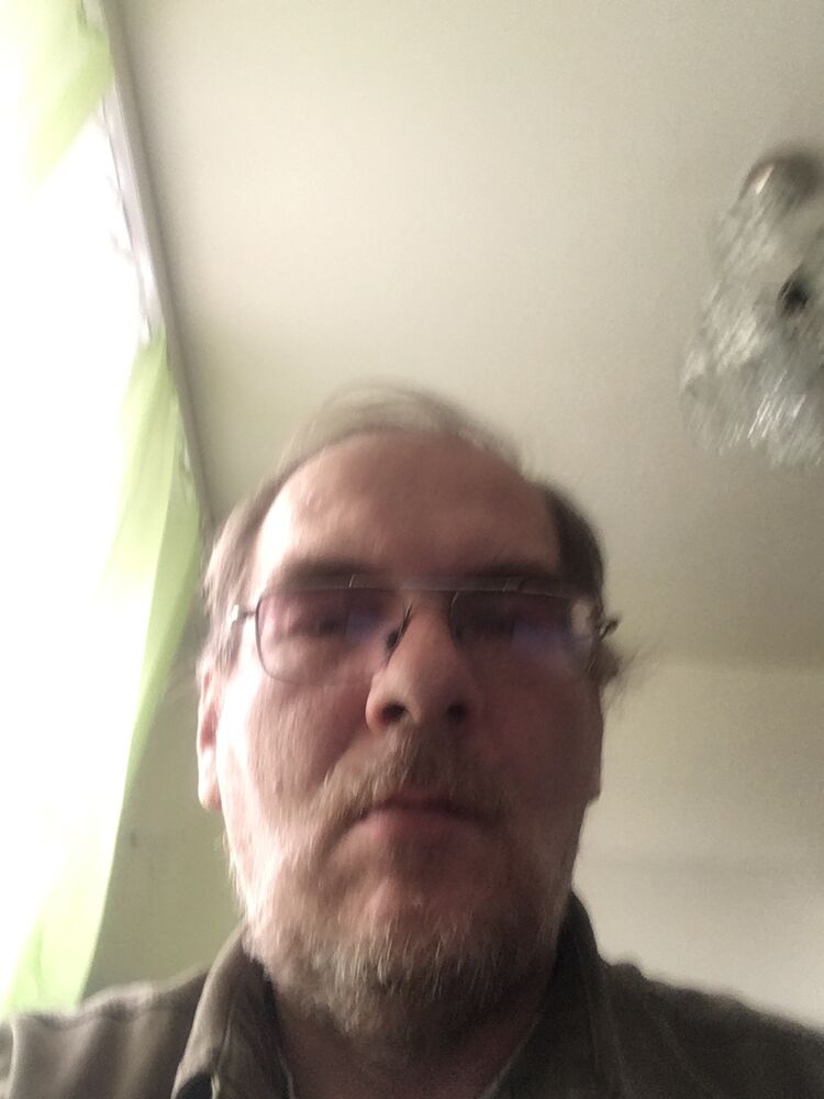  33421528  Sergey, 55 ,    