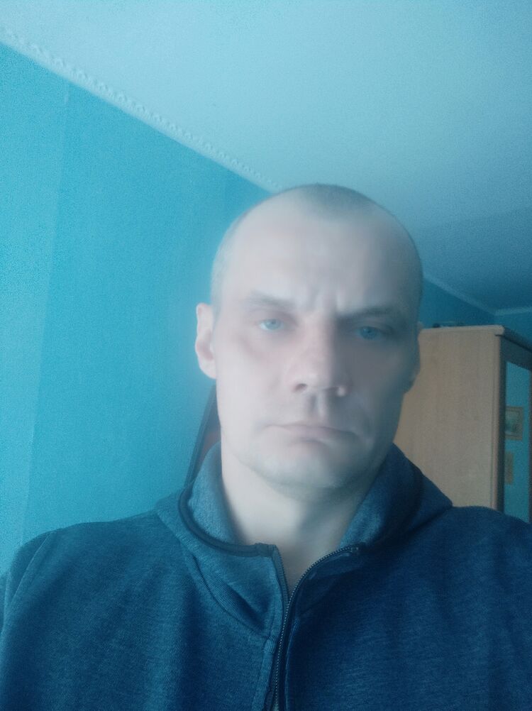  36821748  , 40 ,    