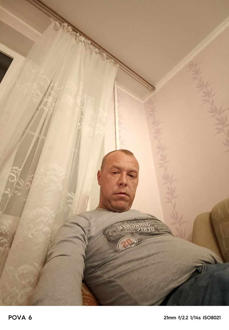  --,   Denis, 46 ,   ,   