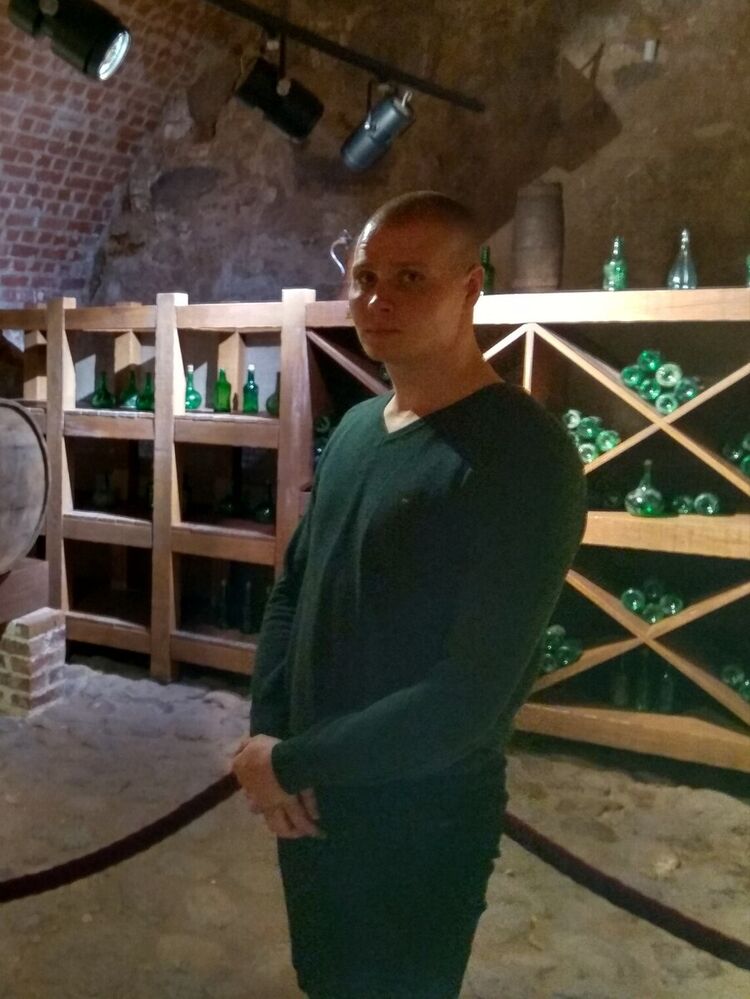 ���� 22077548 ������� Tolik, 33 ����, ���� ���������� � �����-����������