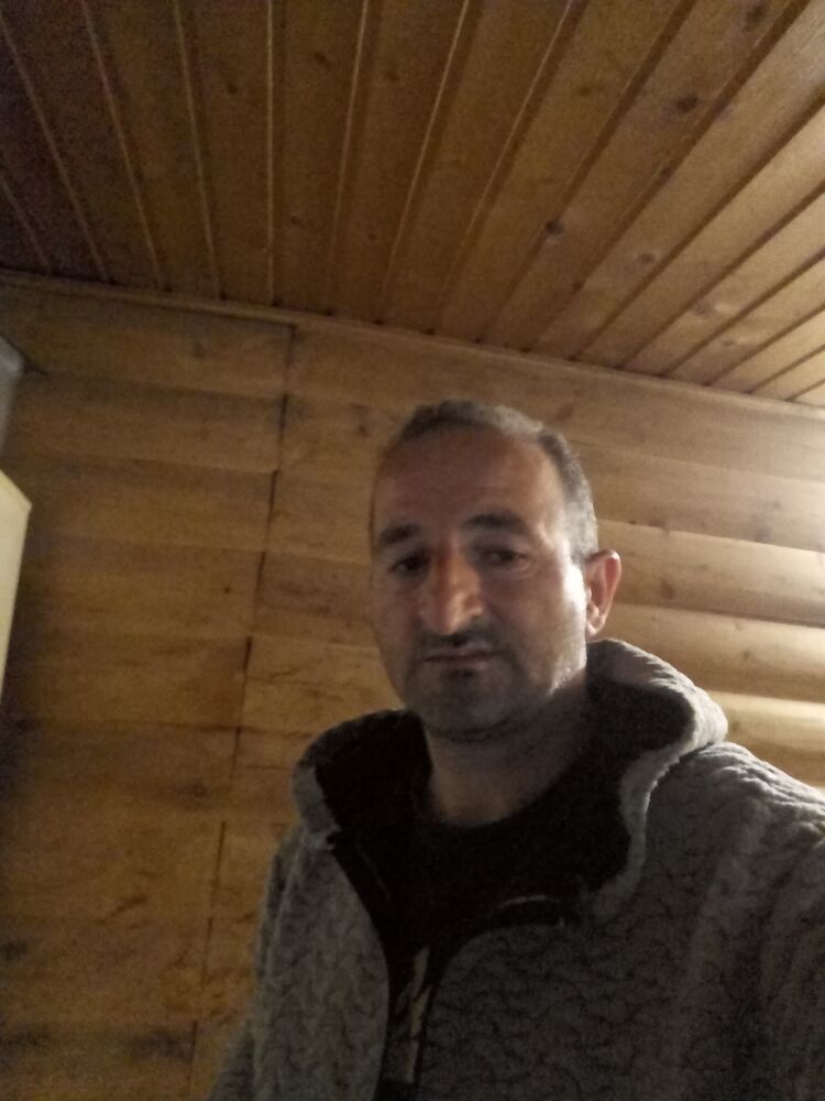  ,   Artur, 45 ,   ,   , c 