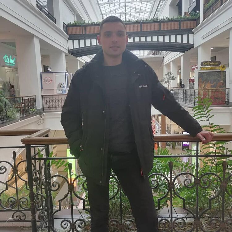  ,   Arthur, 29 ,   ,   