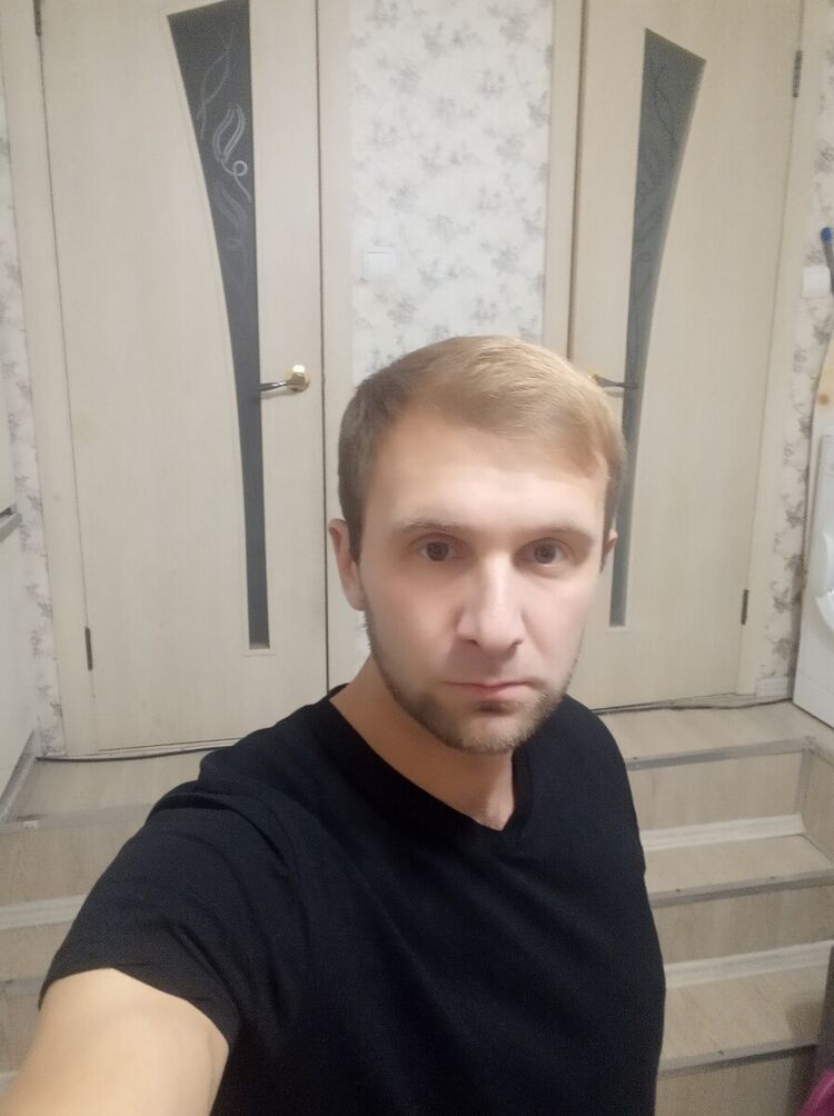  21796848  Oleg, 36 ,    