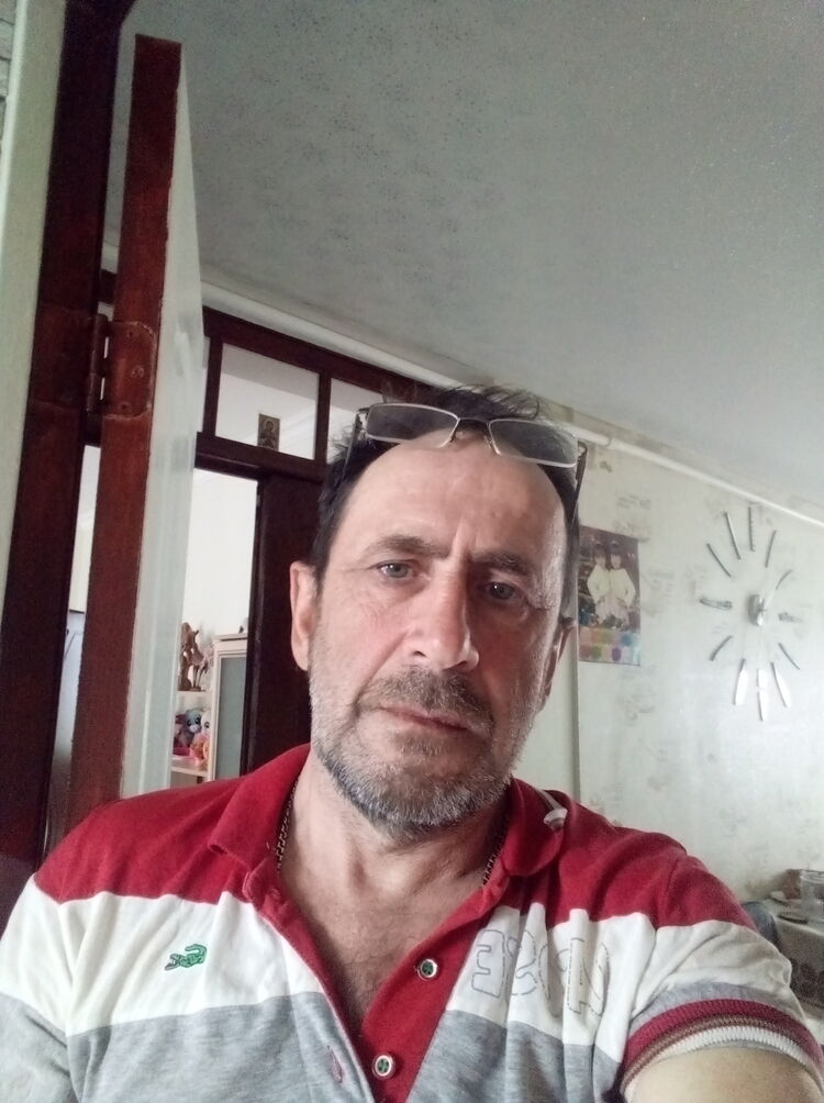  36487058  , 61 ,    