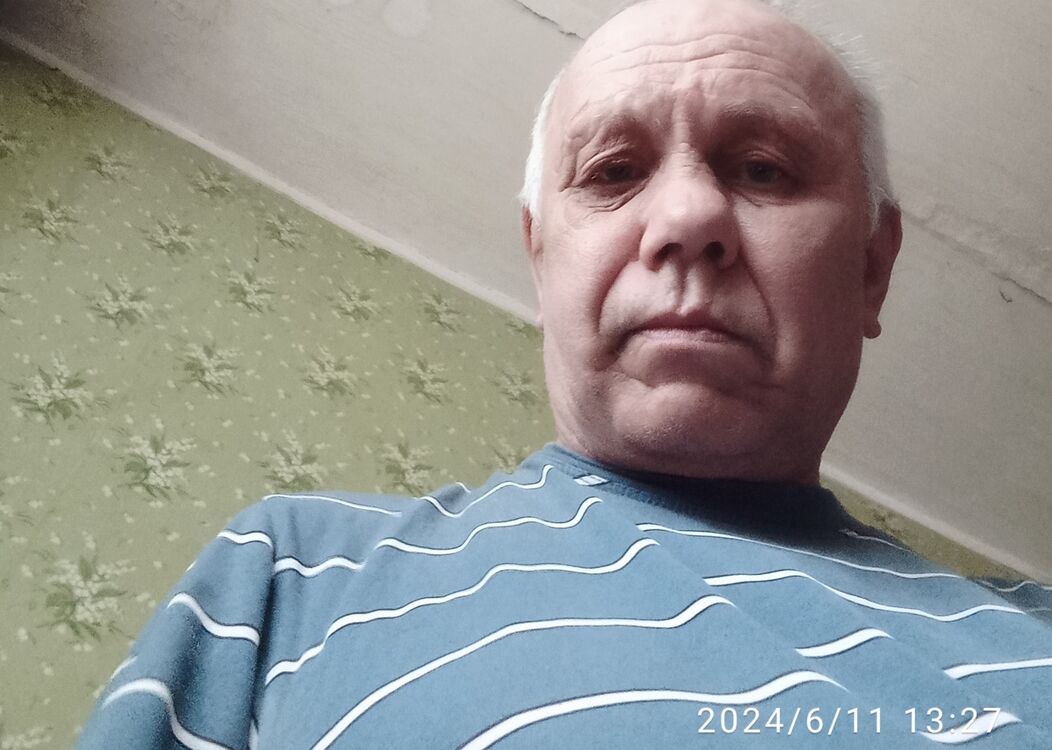  44251138  , 65 ,    