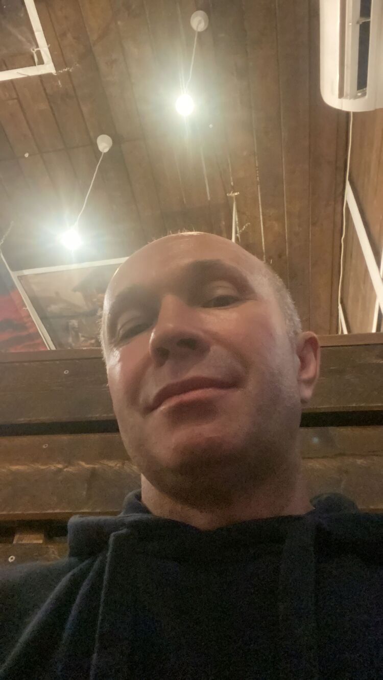  46170738  , 42 ,    
