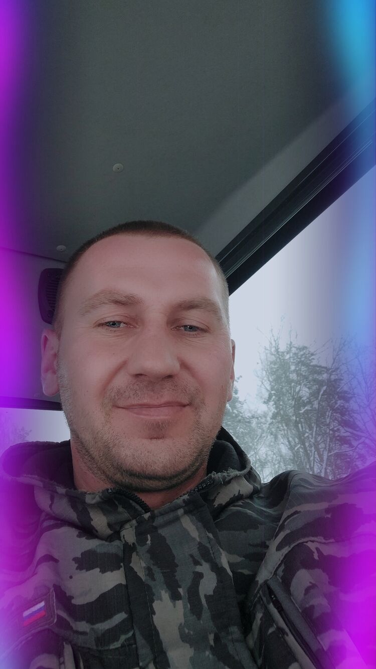  38191698  , 42 ,    