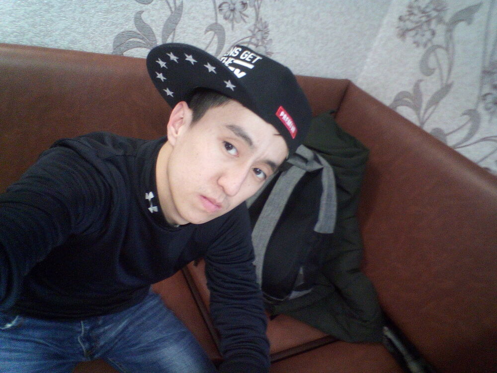  ,   Humoyun, 29 ,   