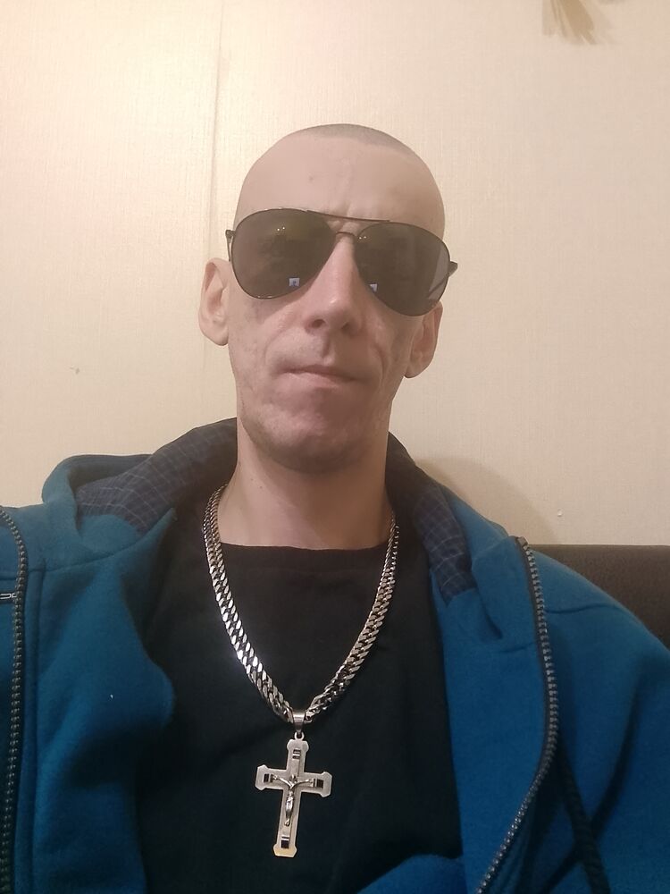  46286088  , 37 ,    