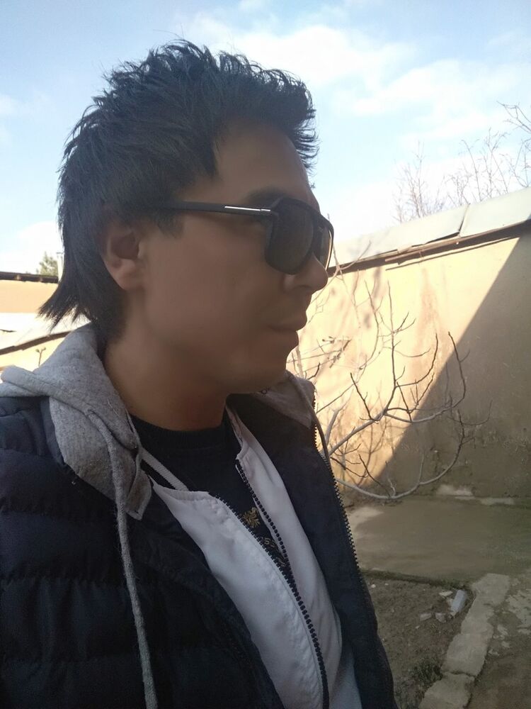  19391998  Shuh, 38 ,    