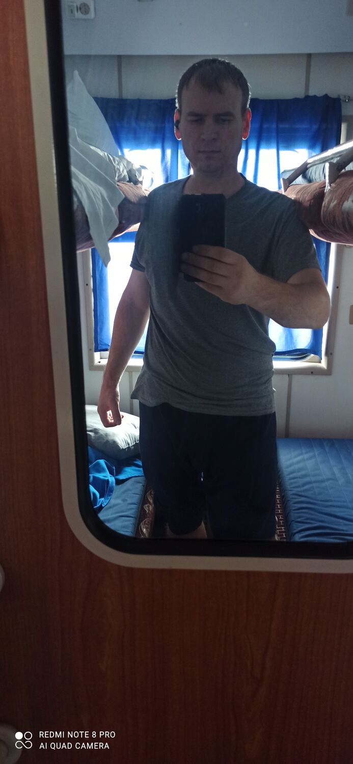 ,   Ivan, 34 ,   , 