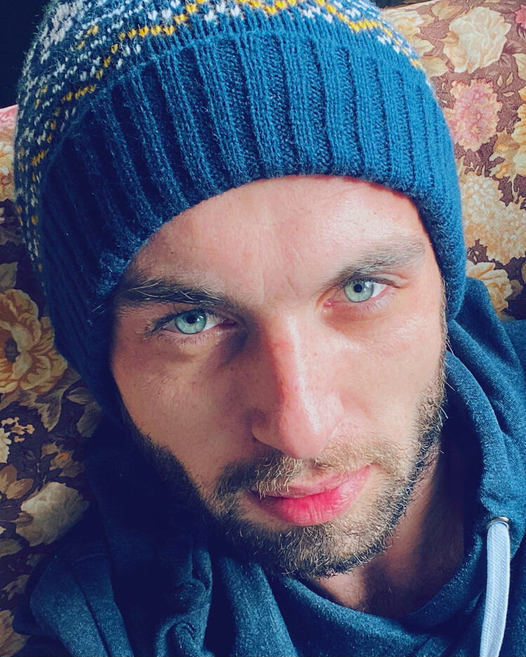 ���� 25723858 ������� �����, 33 ����, ���� ���������� � ����