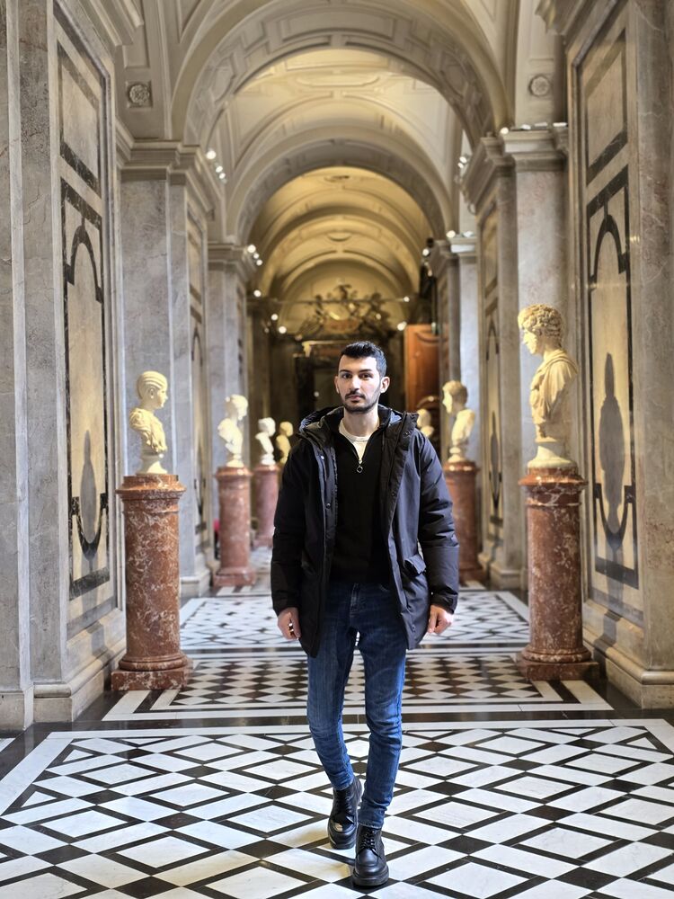  Boyalik,   Oguz, 27 ,     , c 