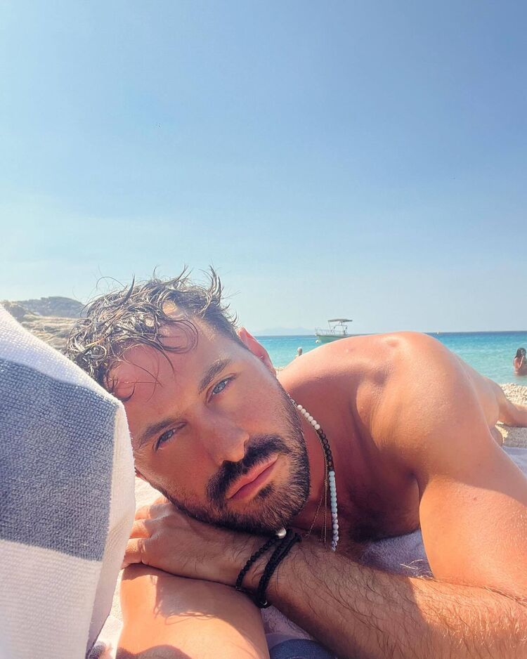  54131888  , 36 ,    -