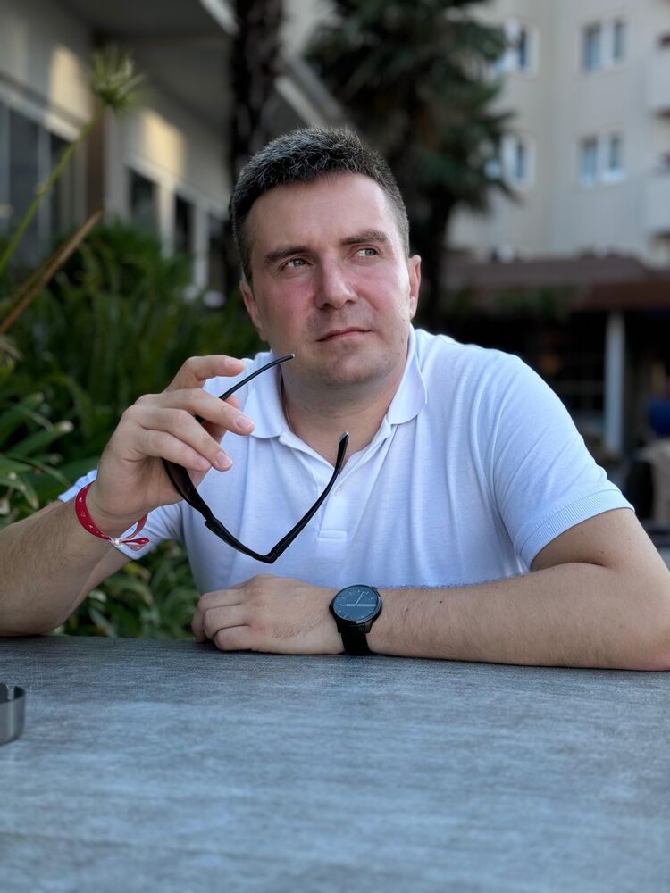  46988268  Aleksandr, 36 ,    