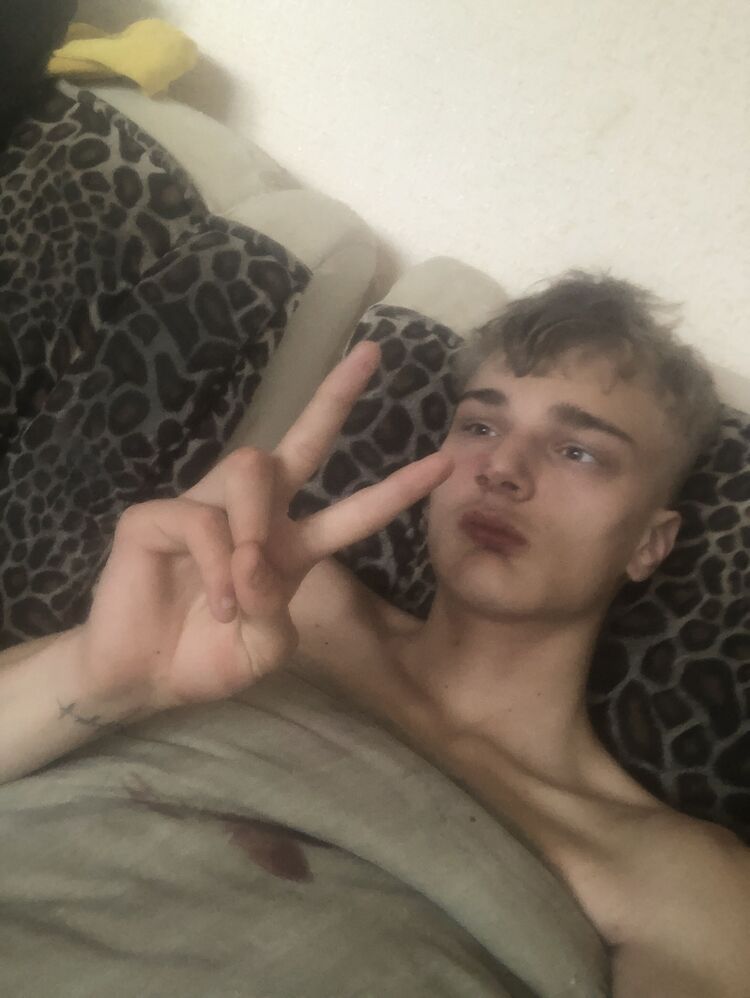  47007838  , 18 ,    