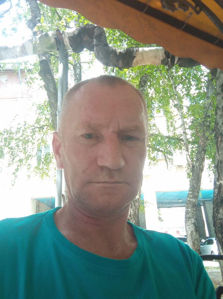  43892678  , 49 ,    