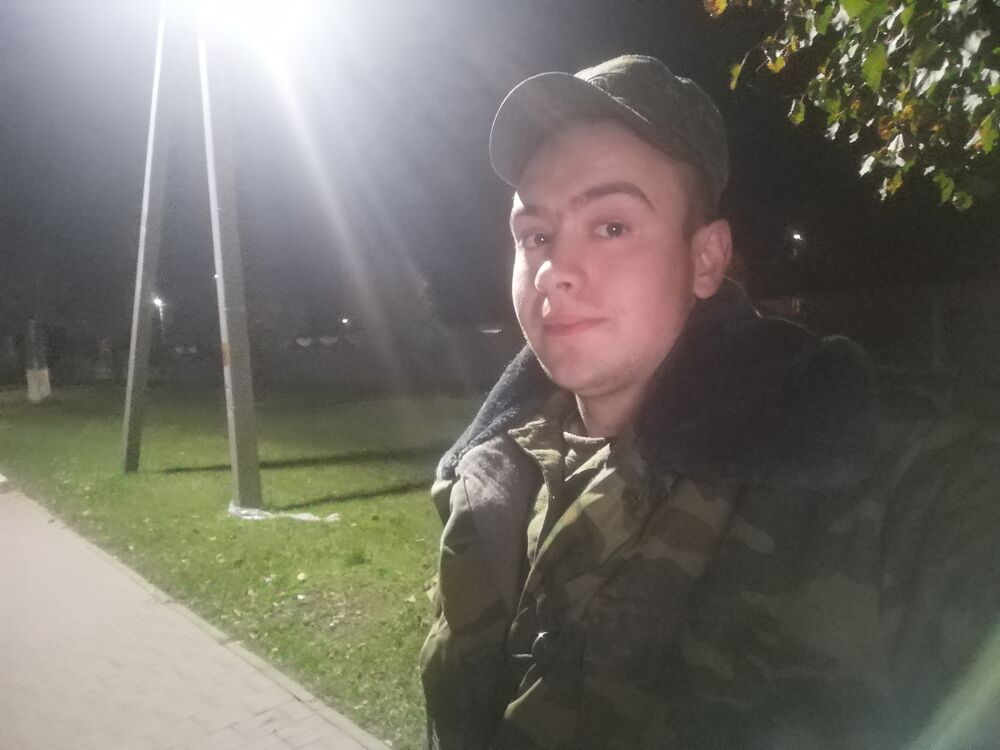  33177108  Yura, 27 ,    