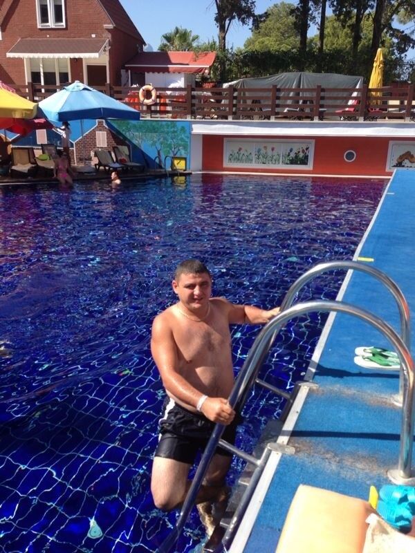  4835988  Ramazan, 41 ,    