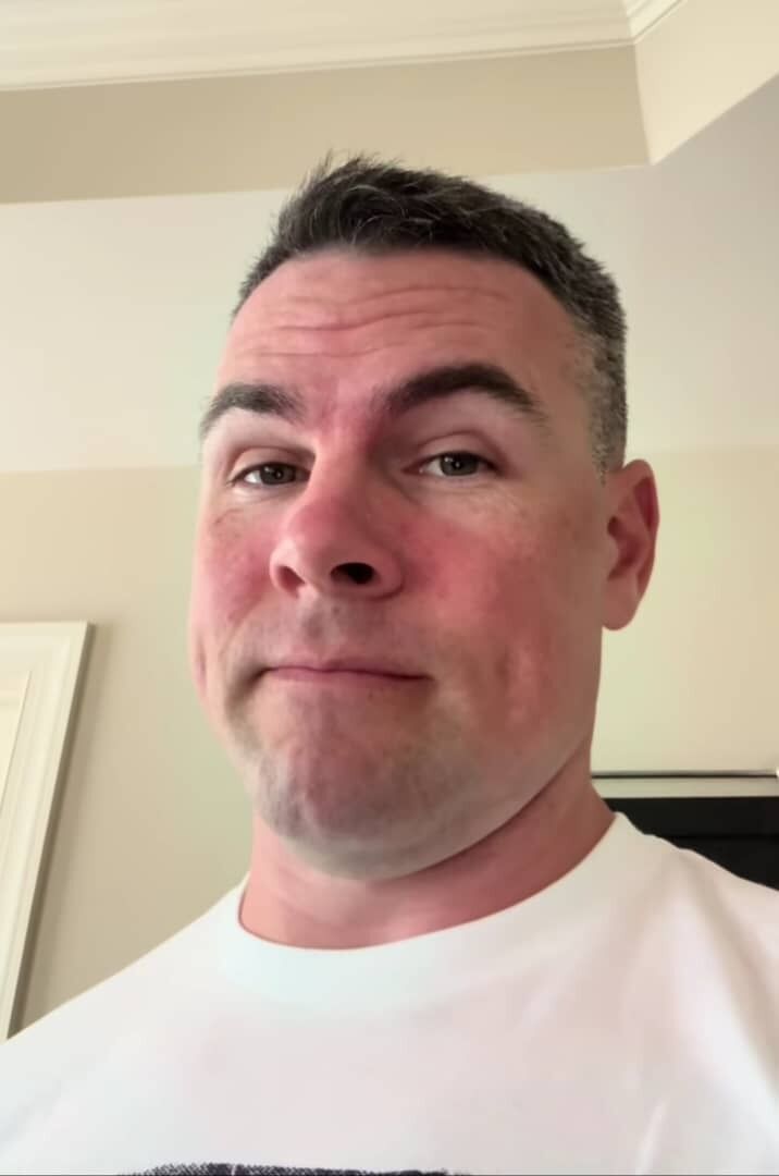  ,   Martin David, 45 ,   ,   