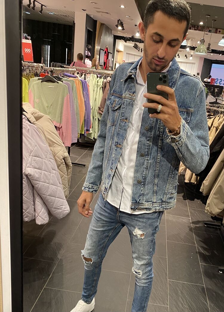 ���� 28583508 ����� �����, 25 ���, ���� ���������� � �������������